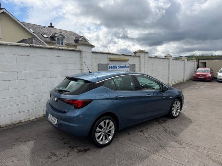 2017 Opel Astra - view 4