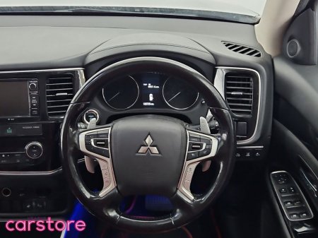 2017 Mitsubishi Outlander PHEV 2.0L MIVEC 4WD 5-Seater Instyle €16,880 thumbnail