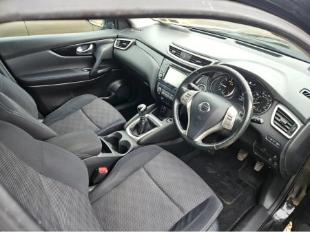 2014 Nissan Qashqai - thumbnail 8