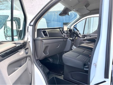 2022 Ford Transit Custom 300L2 LIMITED EDITION 2.0 TDCI 130BHP M6 LWB €18,000 thumbnail