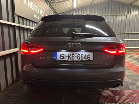 2015 Audi RS4 4.2 FSI RS4 QUATTRO AVANT €44,950 thumbnail