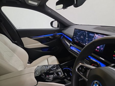 2025 BMW i5 - thumbnail 12