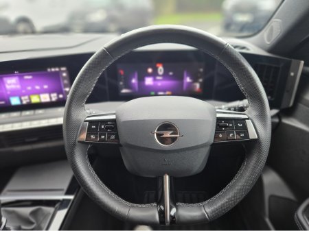 2023 Opel Astra SRI-1.2 130PS €24,950 thumbnail