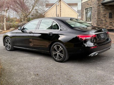 2022 Mercedes-Benz E Class - thumbnail 5