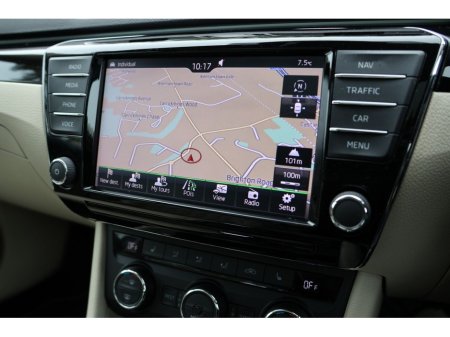 2016 Skoda Superb - thumbnail 20