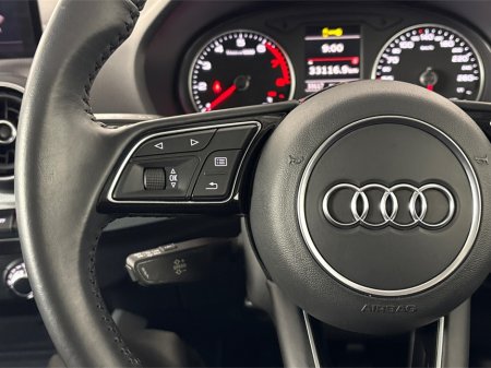 2020 Audi Q2 30 TFSI 116HP SE NEW NCT**MULTIFUNCTIONAL STEERING WHEEL**SEMI DIGITAL DASH**PARKING SENSORS**APPLE CARPLAY**DIGITAL MEDIA DISPLAY**AIR CONDITIONING**BLACK LEATHER INTERIOR** €21,995 thumbnail