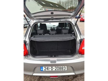 2024 Suzuki Swift - thumbnail 4