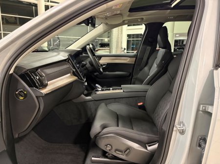 2025 Volvo XC90 T8 PLUS AWD=VAPOUR GREY//PAN ROOF//AS NEW=2 YEAR WARRANTY=TAILORED FINANCE PACKAGES INCL PCP AVAILABLE=TRADE IN'S WELCOME €79,995 thumbnail