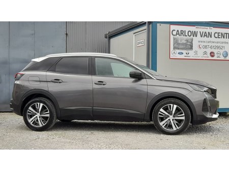 2023 Peugeot 3008 - thumbnail 2