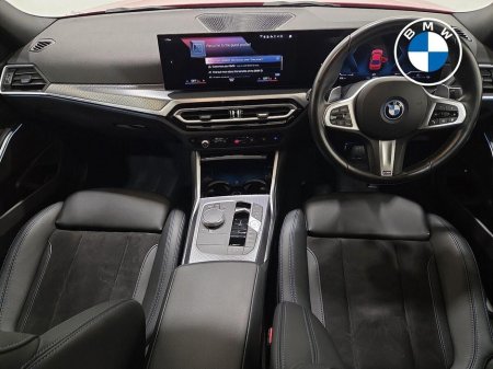 2024 BMW 3 Series - thumbnail 4