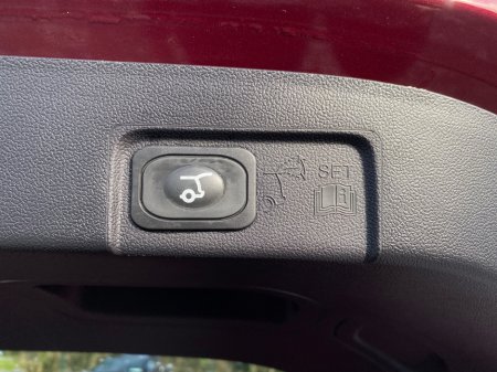 2024 Ford Puma ST-Line X Berry Special Edition..Huge Spec €29,500 thumbnail