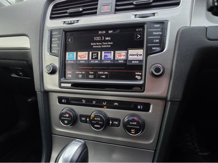 2015 Volkswagen Golf 1.2 TSI COMFORTLINE - REVERSE CAMERA - MULTIFUNCTION STEERINE WHEEL ALLOYS LOW TAX BAND €12,950 thumbnail