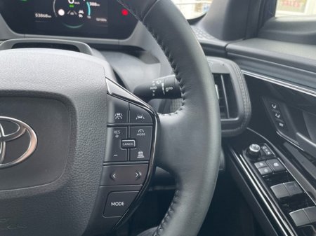 2023 Toyota bZ4X PREMIERE 11K €33,888 thumbnail