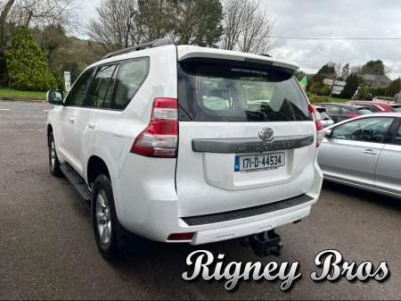 2017 Toyota Landcruiser LAND CRU LWB BUSINESS AUTO 4DR thumbnail