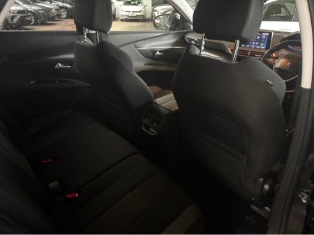 2019 Peugeot 3008 - thumbnail 13