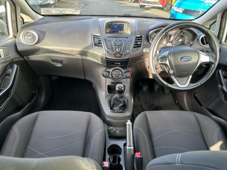 2016 Ford Fiesta ZETEC 1.25 60PS M5 5DR MCA 4DR thumbnail