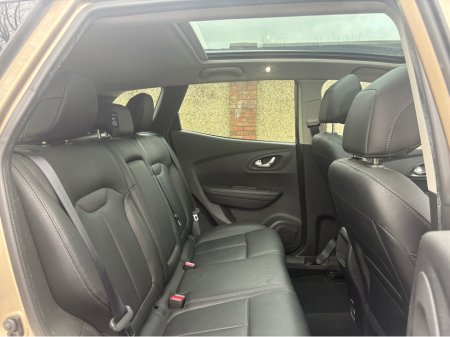 2017 Renault Kadjar 1.2 SIGNATURE S NAV 130 130BHP AUTO €13,950 thumbnail