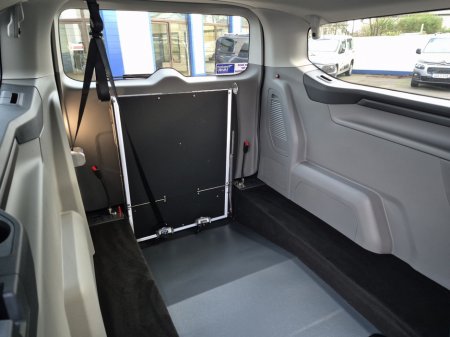 2026 Ford Transit Custom Lowered Floor Wheelchair Access New thumbnail