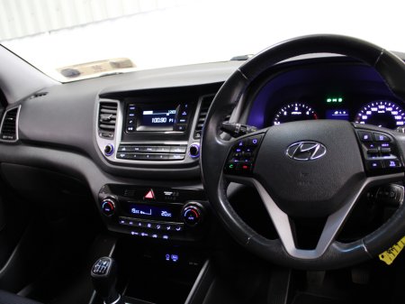 2017 Hyundai Tucson - thumbnail 17