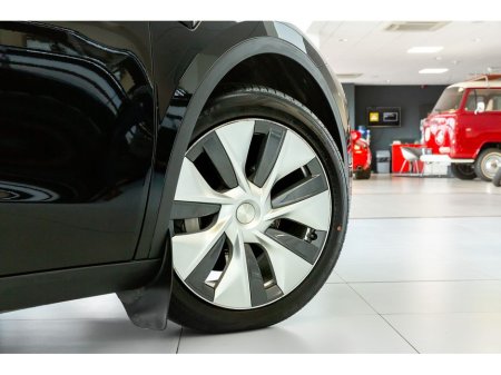 2022 Tesla Model Y - thumbnail 11