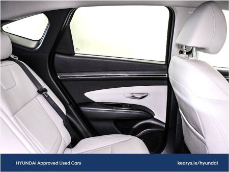 2021 Hyundai Tucson 2WD Executive thumbnail