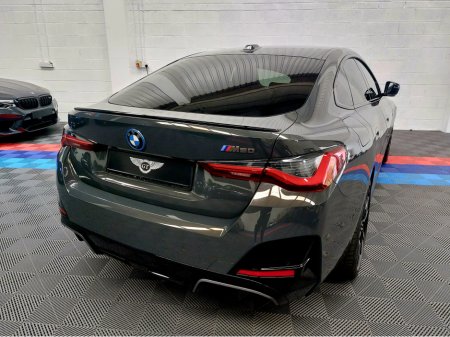 2022 BMW i4 222 I4 M50 PRO XDRIVE (HIGH SPEC INDIVIDUAL ) VISIBILITY PACK+LASER LIGHTS-  COMFORT PACK PLUS- DRIVER ASSISTANT PROF- PARKING ASSISTANT PLUS- TECHNOLOGY PACK PLUS - HARMON KARDON - ACTIVE CRUISE CONT €46,995