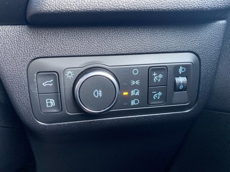 2025 Ford Kuga - thumbnail 18