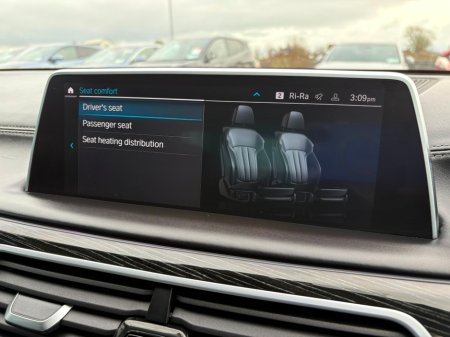 2020 BMW 7 Series - thumbnail 37