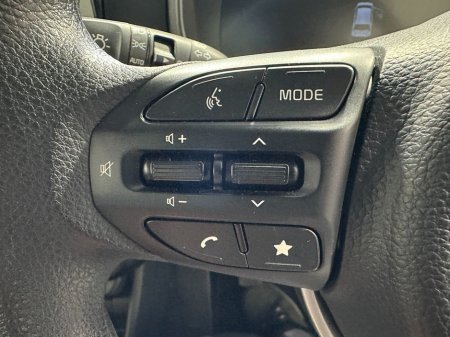 2025 Kia Picanto Petrol 1.0 Manufacturer's Warranty Until 2032 €17,900 thumbnail