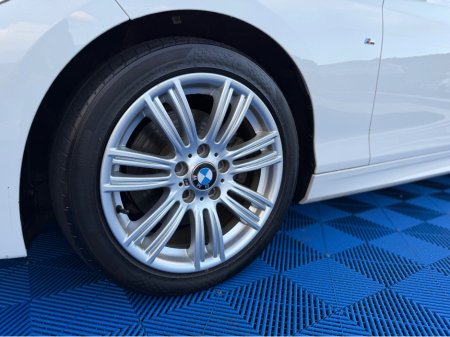 2016 BMW 1 Series - thumbnail 11