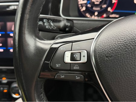 2018 Volkswagen Golf 1.4 TSI 140 BHP***NOW SOLD***HIGHLINE TECH AUTO €21,450 thumbnail