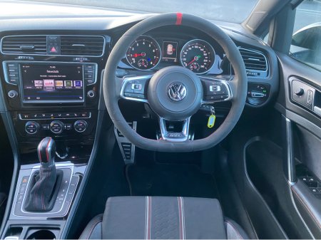 2016 Volkswagen Golf GOLF GTI CLUBSPORT TRACK EDITION 2016 (162) €24,995 thumbnail