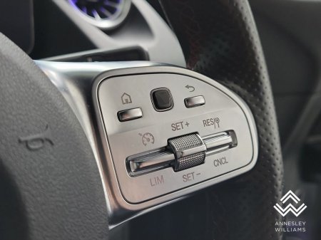 2023 Mercedes-Benz GLA Class GLA250e AMG Line €44,950 thumbnail