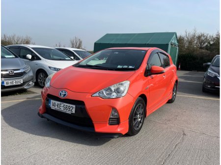 2014 Toyota Aqua - thumbnail 3