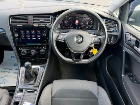 2019 Volkswagen Golf - thumbnail 17