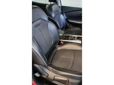 2018 Renault Kadjar 1.5 DCI SIGNATURE NAV : Leather / Suede : Rev Cam / Sat Nav : FINANCE ARRANGED : €14,950 thumbnail