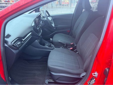 2021 Ford Fiesta CONNECTED 5DR 1.0T 95 S6 S6.2 M6 4 €18,000 thumbnail