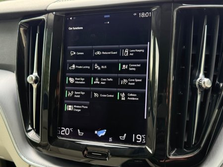 2021 Volvo XC60 - thumbnail 23