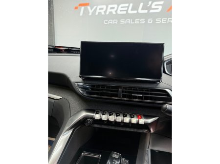 2023 Peugeot 5008 - thumbnail 11