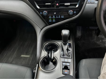 2022 Toyota Camry €32950 2022 TOYOTA CAMRY X 2.5 AUTOMATIC / CRUISE CONTROL / REVERSE CAMERA €32,950 thumbnail