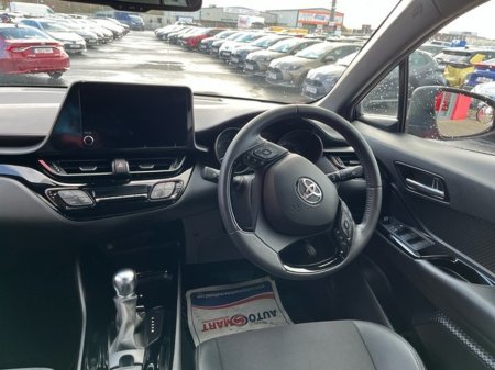 2022 Toyota C-HR - thumbnail 9