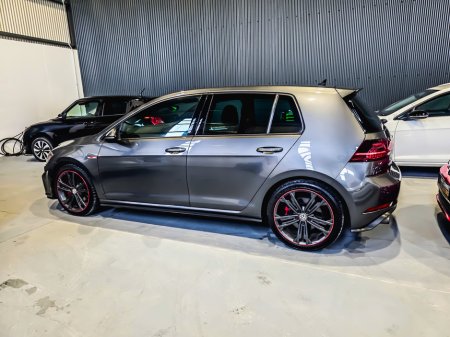 2018 Volkswagen Golf - thumbnail 9