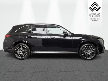 2025 Mercedes-Benz GLC Class - thumbnail 10