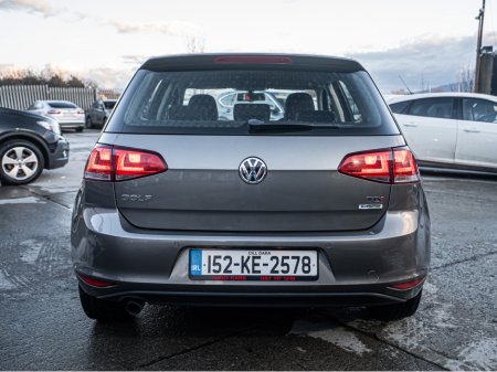 2015 Volkswagen Golf 152 VW Golf 1.6tdi/New NCT/1yr warranty €10,888 thumbnail