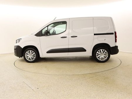 2022 Peugeot Partner - thumbnail 4