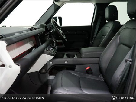 2023 Land Rover Defender - thumbnail 3