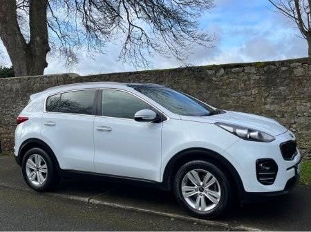 2017 Kia Sportage - thumbnail 1