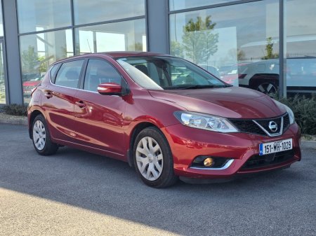 2015 Nissan Pulsar - thumbnail 1