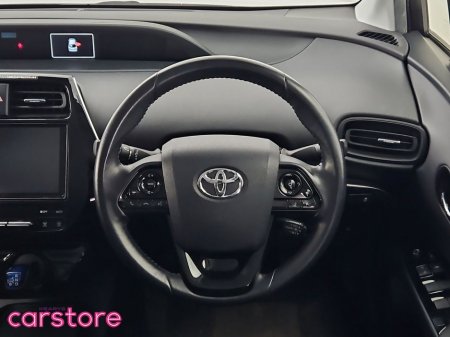 2019 Toyota Prius - thumbnail 19