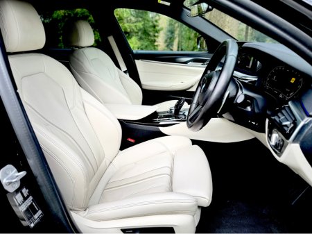 2021 BMW 5 Series - thumbnail 7